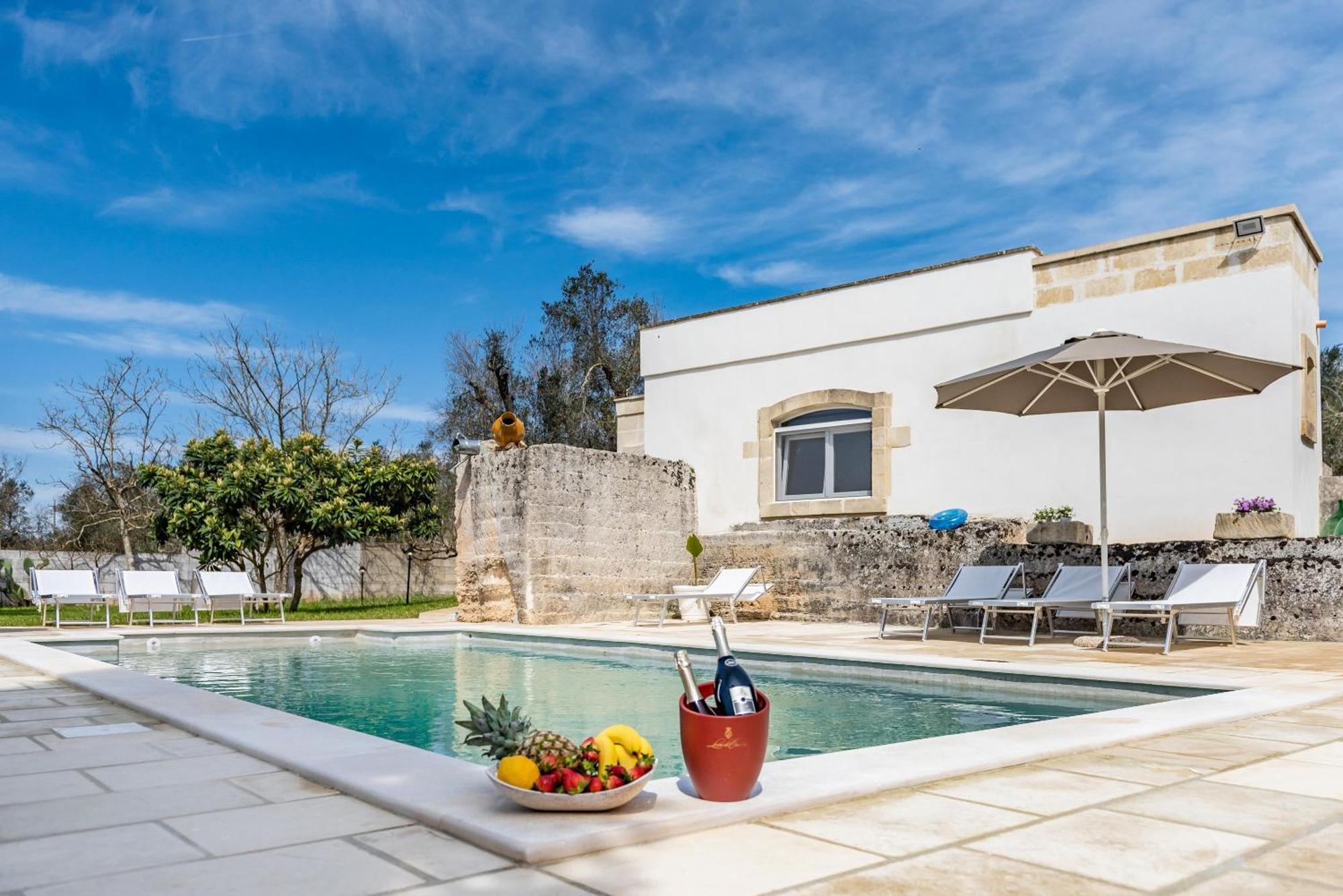 Villa Enea Poggiardo Luaran gambar